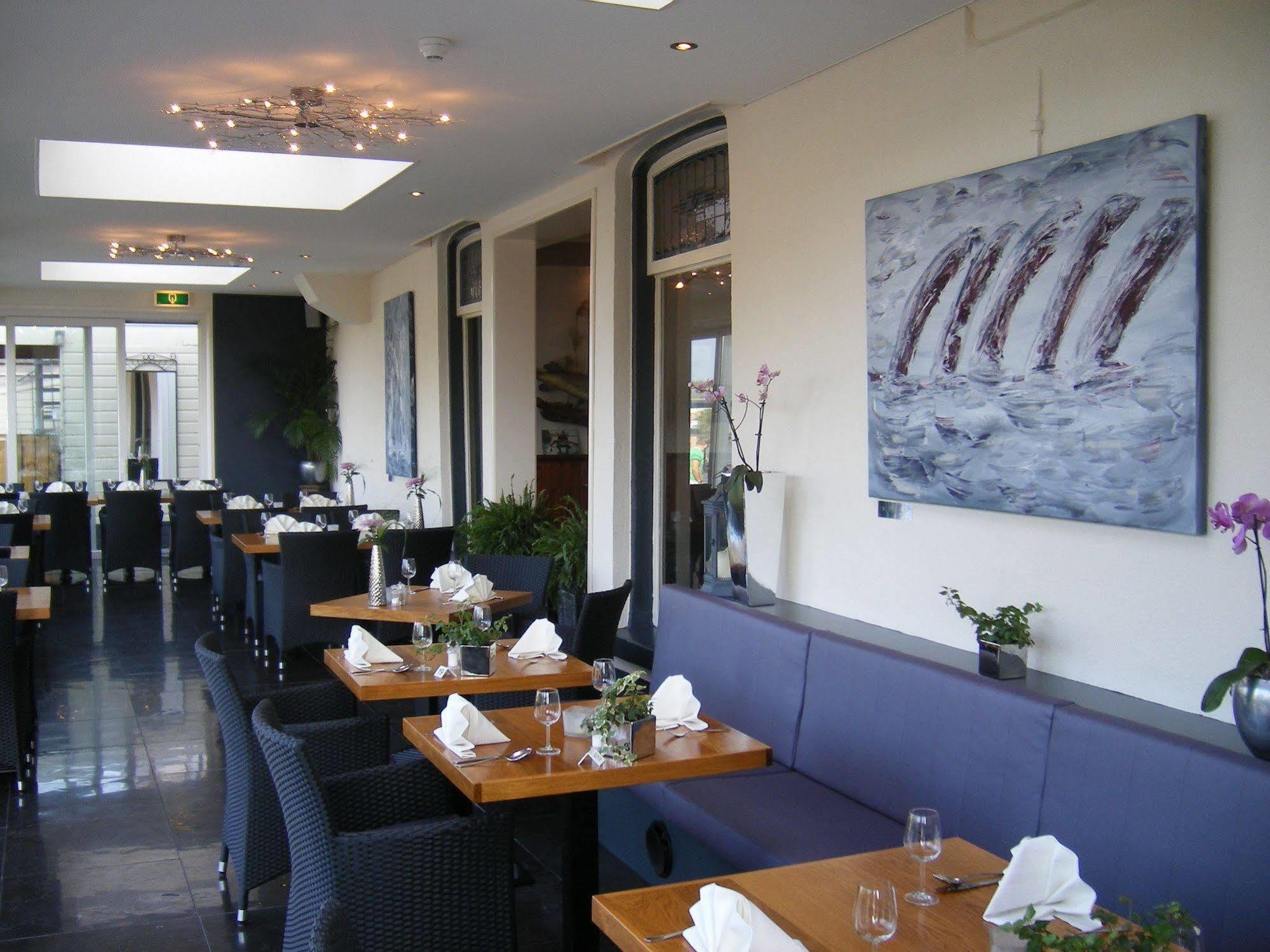 Hotel Restaurant Goerres Akkrum Extérieur photo